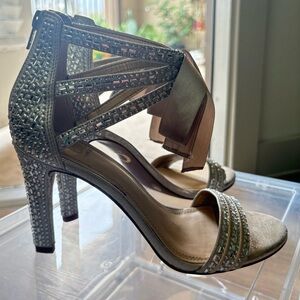 Gianni Bini Champagne Metallic 4” Heel featuring Strappy Silver Embellish & Bows